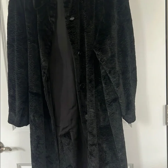 Emporio Armani Black Faux Fur Coat - Picture 3 of 16